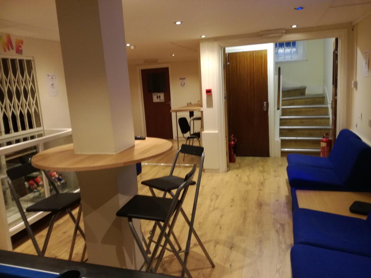 Amity Hostel ロンドン エクステリア 写真