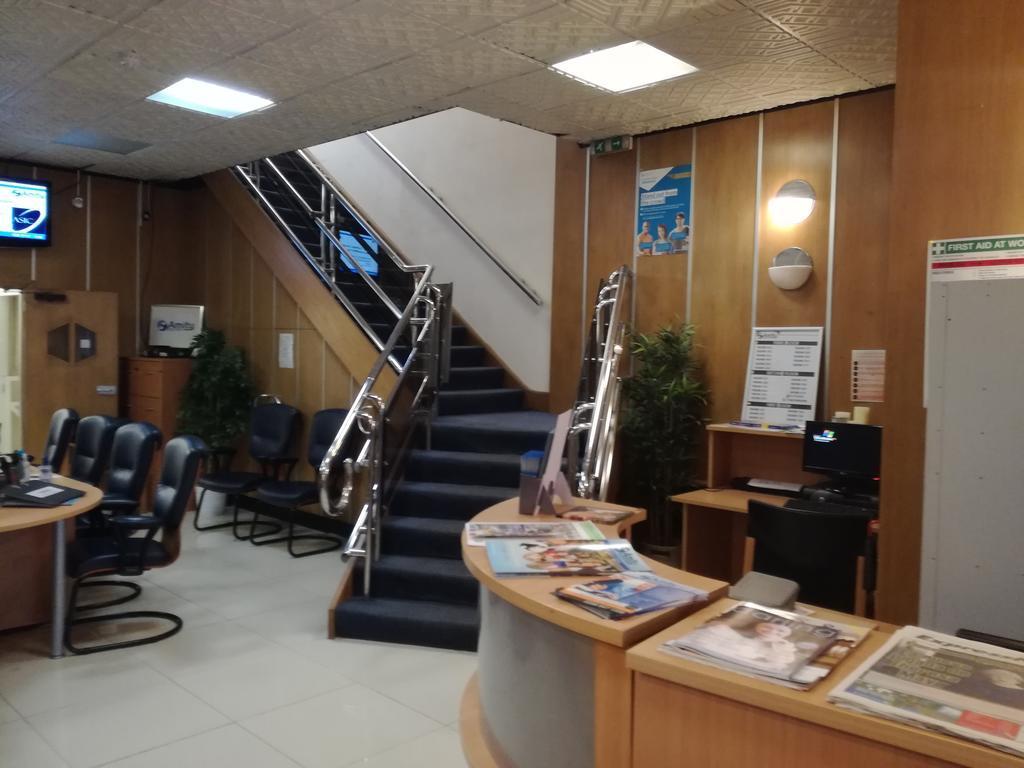 Amity Hostel ロンドン エクステリア 写真